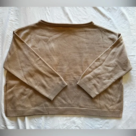 Pink Lily Women’s NWOT Never Worn Oversized Crewneck Sweater in Tan - Picture 9 of 9
